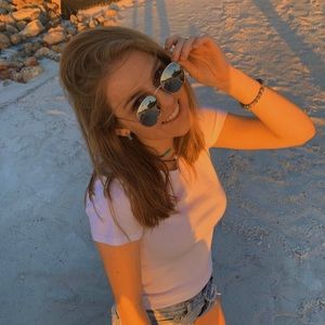 Meet your Posher, Savannah